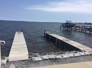 16 Captains Dr, Brick, NJ 08723