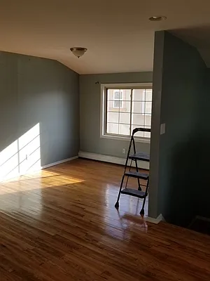 Rented by Paragon Real Estate Corporation | media 26