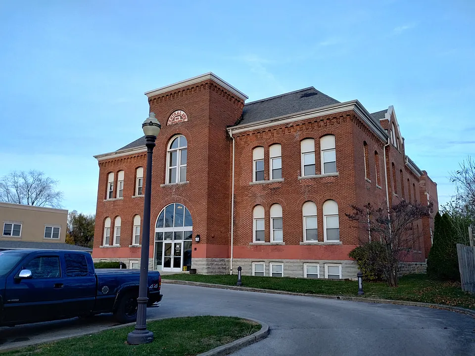 Central School Apartments