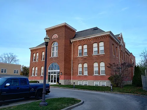 Central School Apartments Photo 1