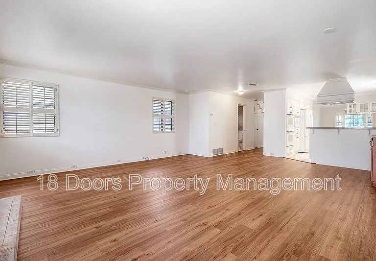 238 F Ave — Photo 3