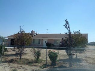 11071 Truchas Rd, Apple Valley, CA 92308