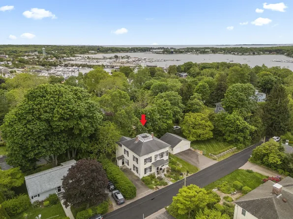 9 Rathbun Place, Groton, CT 06355