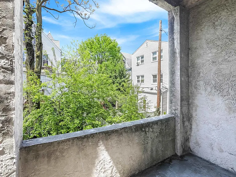 935 Boulevard E #2 — Photo 20