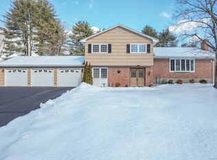 56 Craigemore Cir, Avon, CT 06001