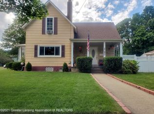 301 N Sheldon St, Charlotte, MI 48813