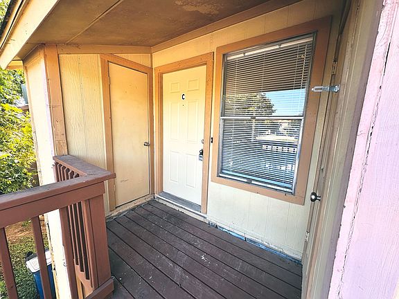 2nd image of 9808 Roxanna Dr APT C