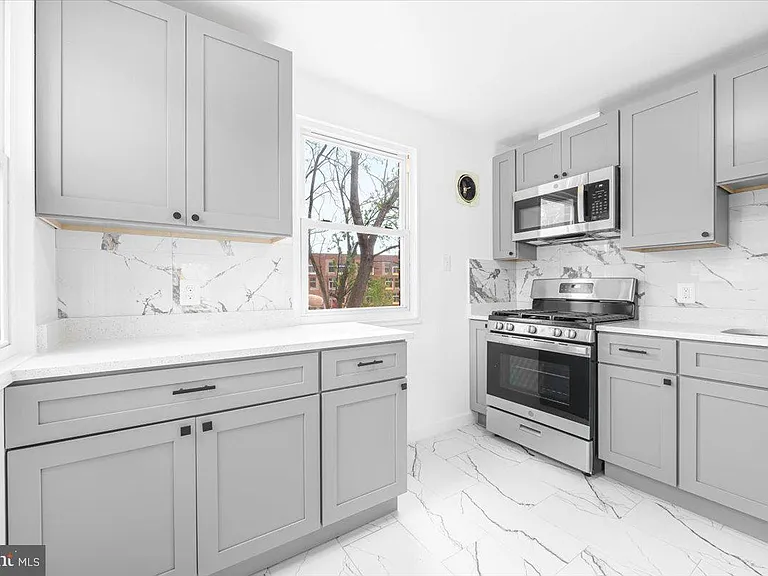 5225 59th Ave — Photo 9