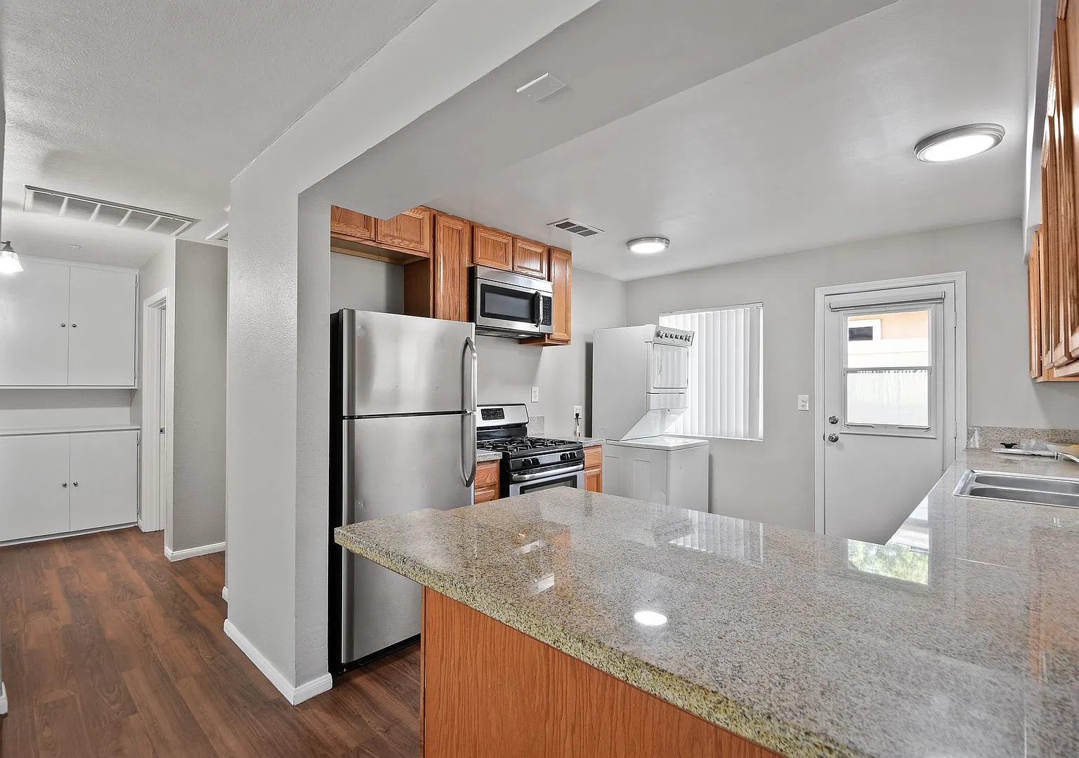 County Villas — Photo 4