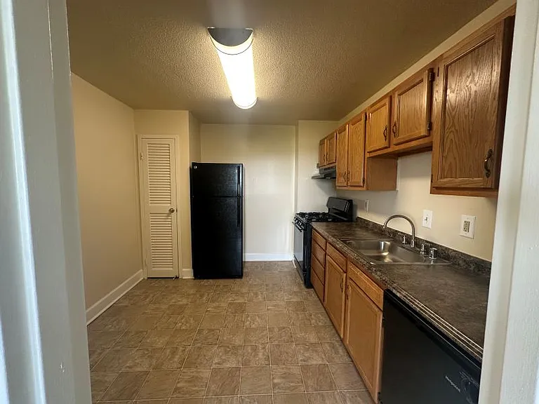 9727 Mount Pisgah Rd — Photo 46