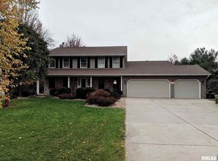 1282 N Hickory Hills Rd, Germantown Hills, IL 61548