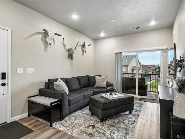 9962 W Victoria Place #301, Littleton, CO 80127