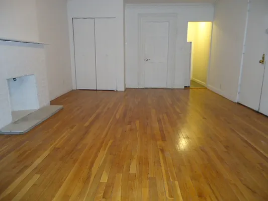 Rented by Hakeem Shahid, LREB | media 32