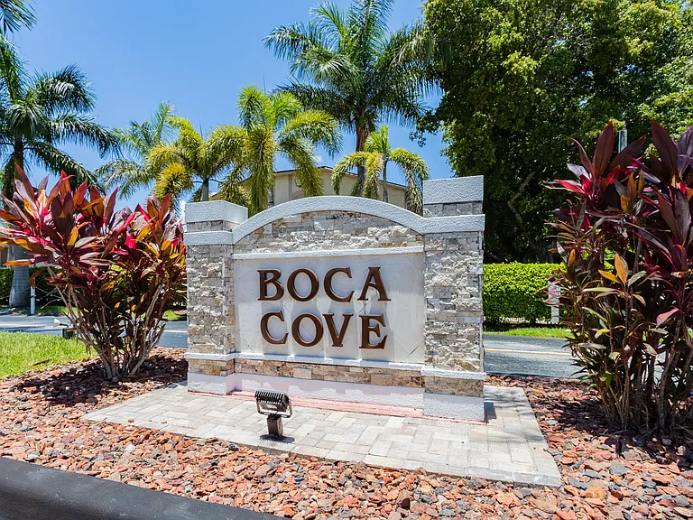 9449 Boca Cove Cir #911 — Photo 22