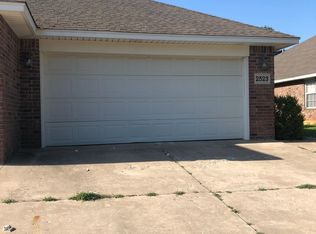 2523 W Oklahoma Ave, Guthrie, OK 73044