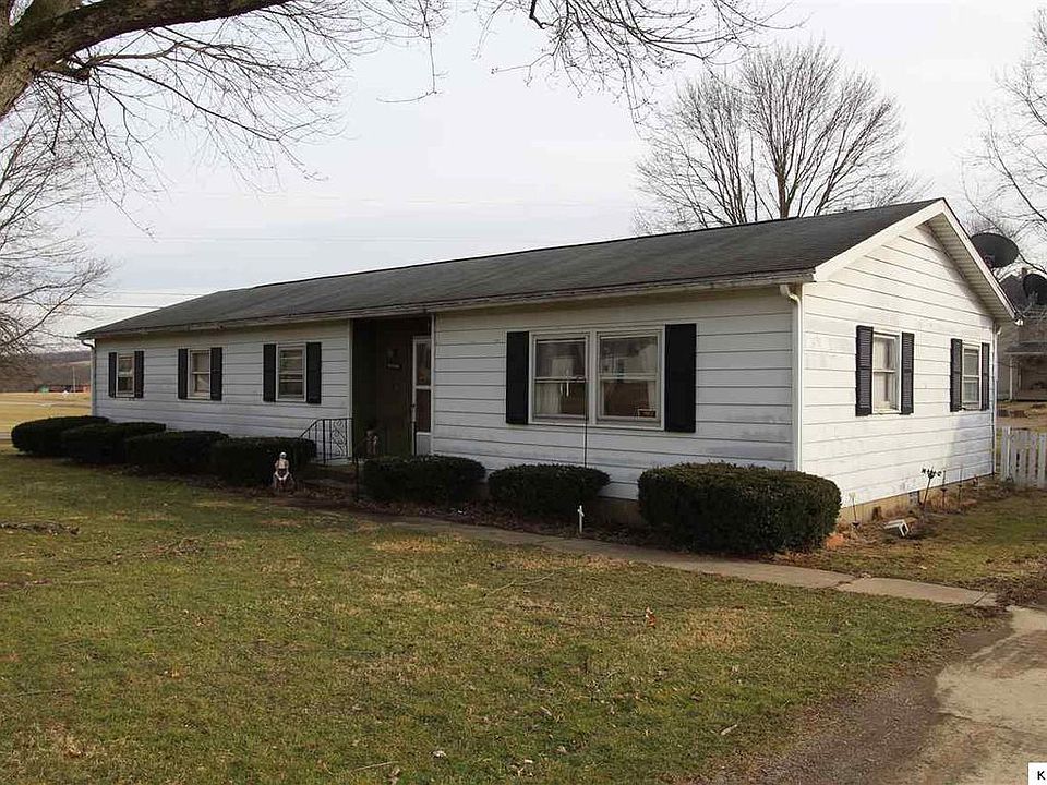 1st image of 222 Plum St