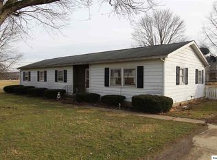 222 Plum St, Danville, OH 43014