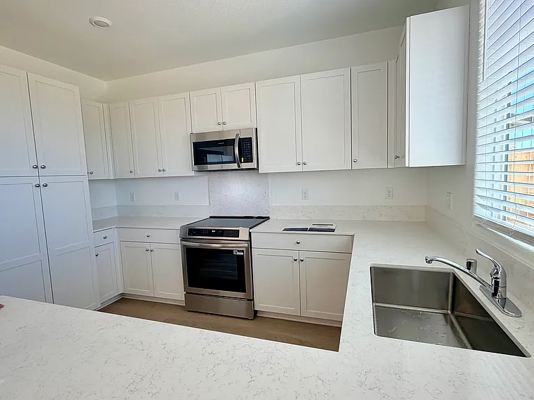 8371 Valpane Way — Photo 9