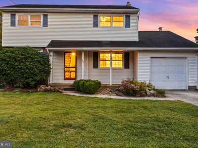 25 Walt Whitman Way, Hamilton, NJ, 08690