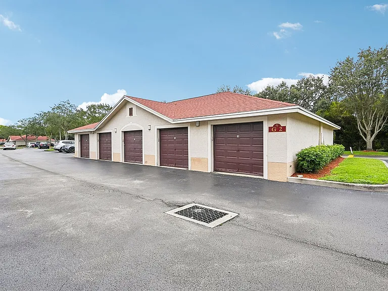 Treasure Cay Apartments — Photo 22