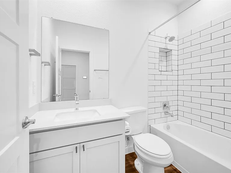 144 Aurora Springs Dr — Photo 13