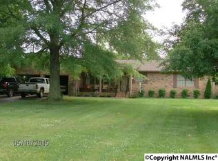 212 Dilbeck Rd E, Rainsville, AL 35986