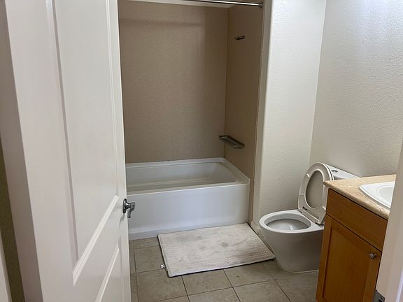 4th image of 19503 Stevens Creek Blvd Suite 328