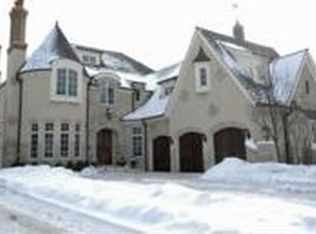 31 McIntosh Ave, Clarendon Hills, IL 60514