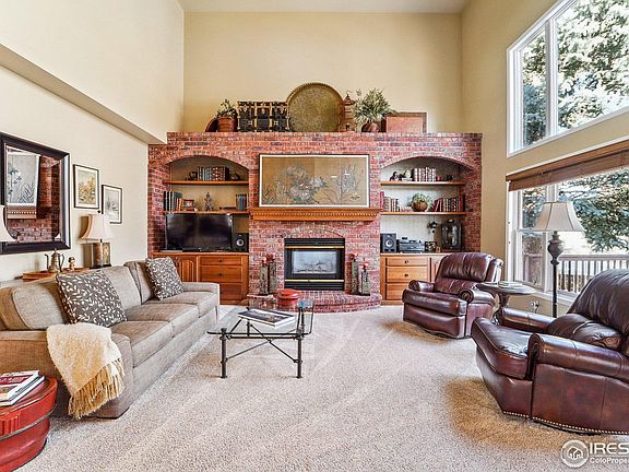 4th image of 726 Hays Cir