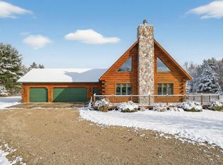 N9170 Pagel Rd, Iola, WI 54945