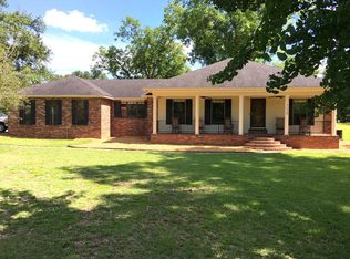 3438 Summerhill Rd, Thomasville, GA 31757