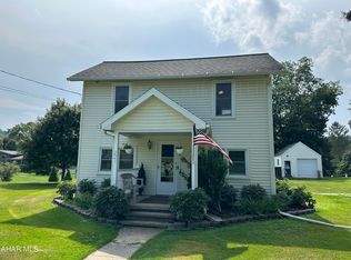 221 Horseshoe Dr, Penfield, PA 15849