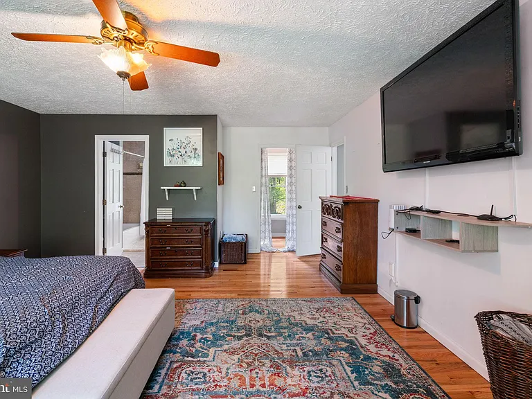 127 Pilgrim Cv — Photo 22