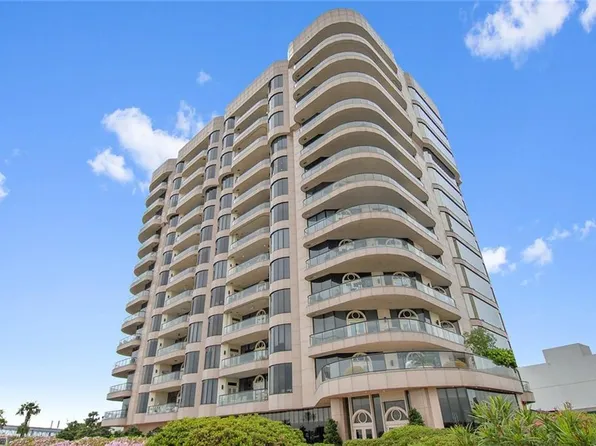 3 Poydras St #8D, New Orleans, LA 70130