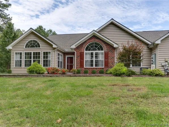 109 Tee Reach, Yorktown, VA 23693