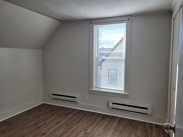 9 Shawmut Ter — Photo 15