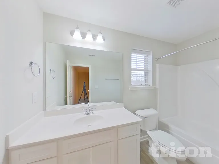 1048 Solomon Ln — Photo 15