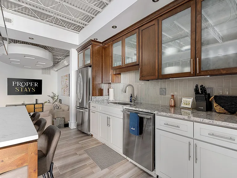 182 E Bay St #202 — Photo 9