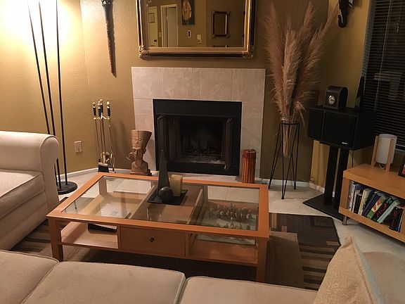 Living Room - Fireplace