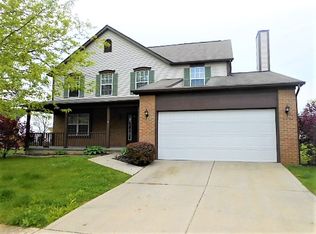 4846 Grove Pointe Dr, Groveport, OH 43125