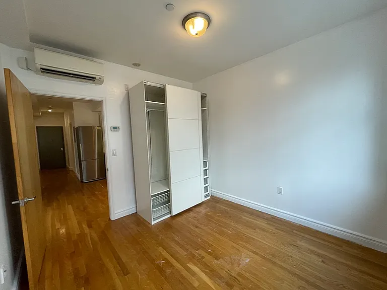 2620 Jackson Ave #2A — Photo 7
