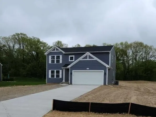 124 Forest Way, Davisburg, MI 48350