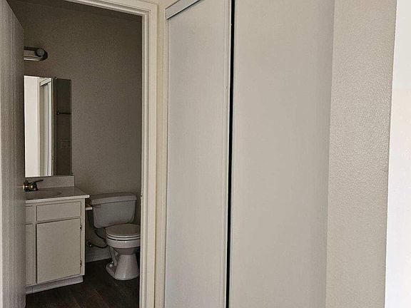5th image of 10259 Tujunga Canyon Blvd #305