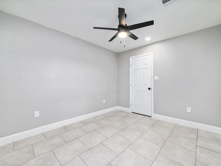 Audrey Lane Townhomes — Photo 18