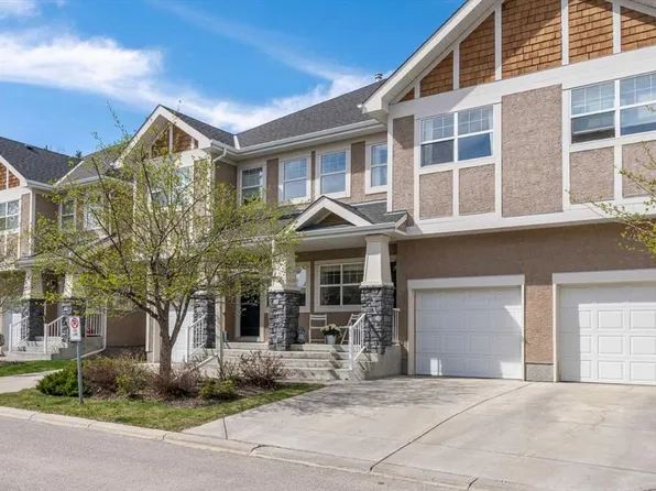 9000 S Wentworth Ave SW #24, Calgary, AB T3H 0A9