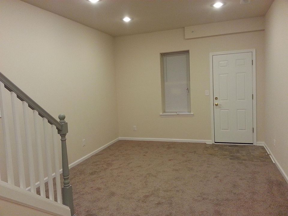 1st image of 1580 Hornberger Ave #1