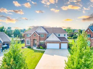 16744 W Huntington Dr, Lockport, IL 60441