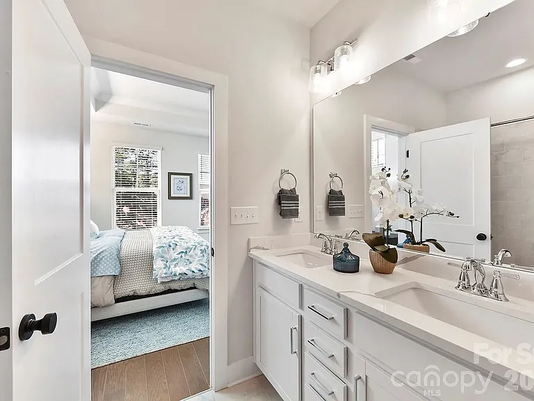 212 Wesser St — Photo 14