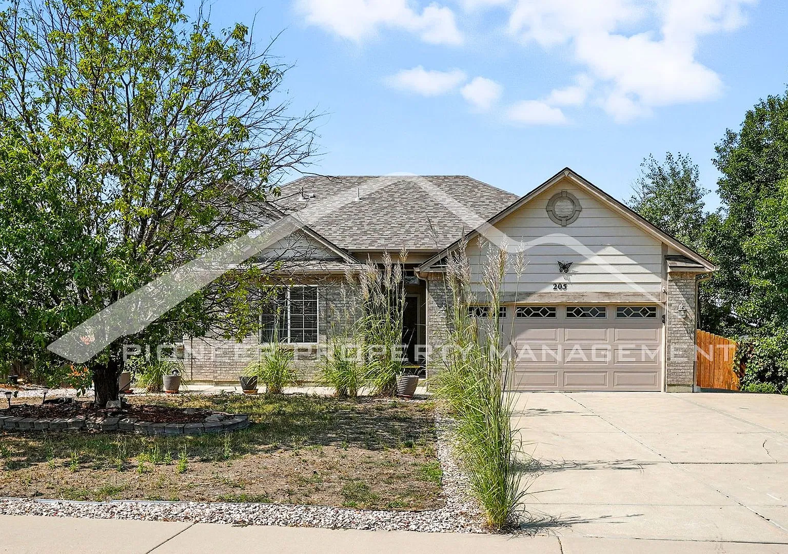 Beautiful 3-Bedroom Home with Fenced Backyard, 2-Car Garage & More in Frederick, CO! — Photo 1