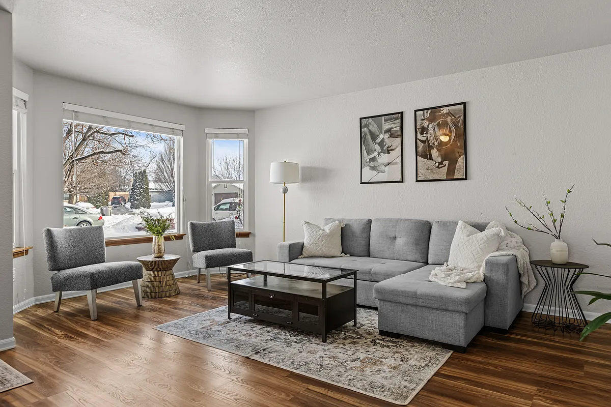 Building Photo - 5427 S Paintbrush Pl